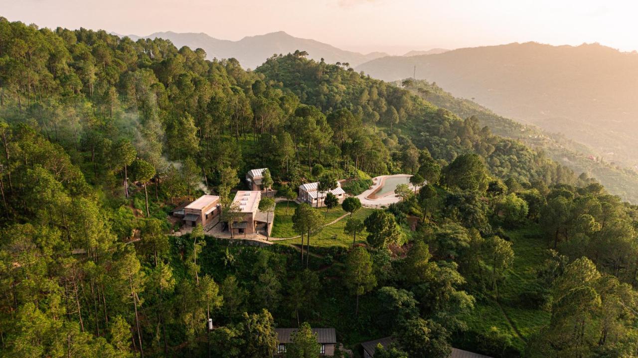Amaya Kasauli Exterior photo